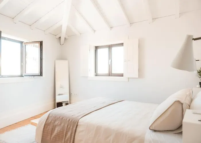 Fontainhas Douro Views By Lovelystay Porto