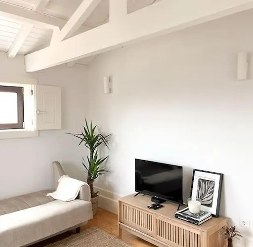 Fontainhas Douro Views By Lovelystay Porto